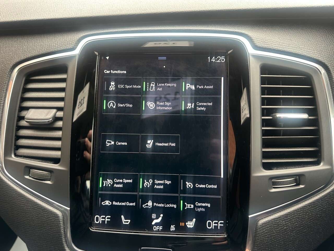 2020 VOLVO XC90 2020 VOLVO XC90