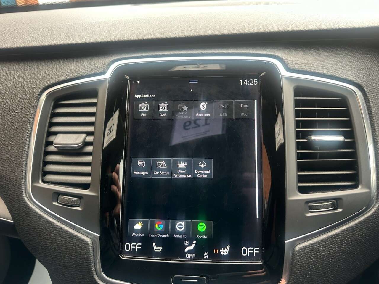 2020 VOLVO XC90 2020 VOLVO XC90