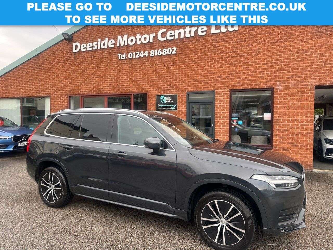 A 2020 VOLVO XC90 2.0 B5 MHEV Momentum SUV 5dr Petrol Hybrid Auto 4WD Euro 6 (s/s) (250 ps) R A 2020 VOLVO XC90 2.0 B5 MHEV Momentum SUV 5dr Petrol Hybrid Auto 4WD Euro 6 (s/s) (250 ps) R