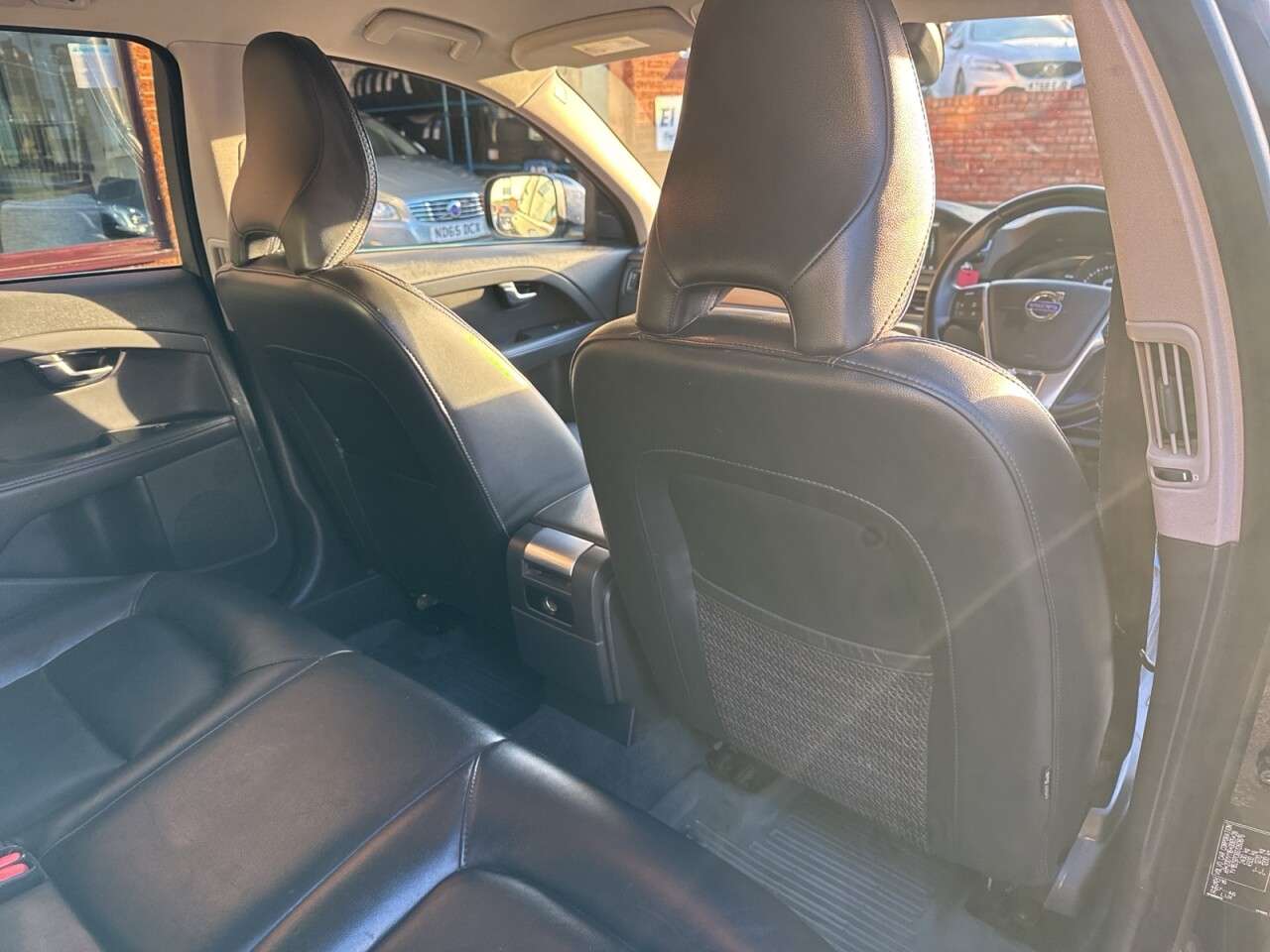 2016 VOLVO XC70 2016 VOLVO XC70