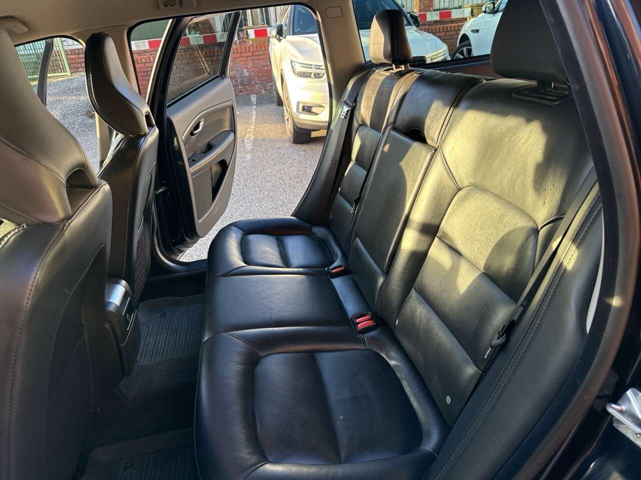 2016 VOLVO XC70 2016 VOLVO XC70