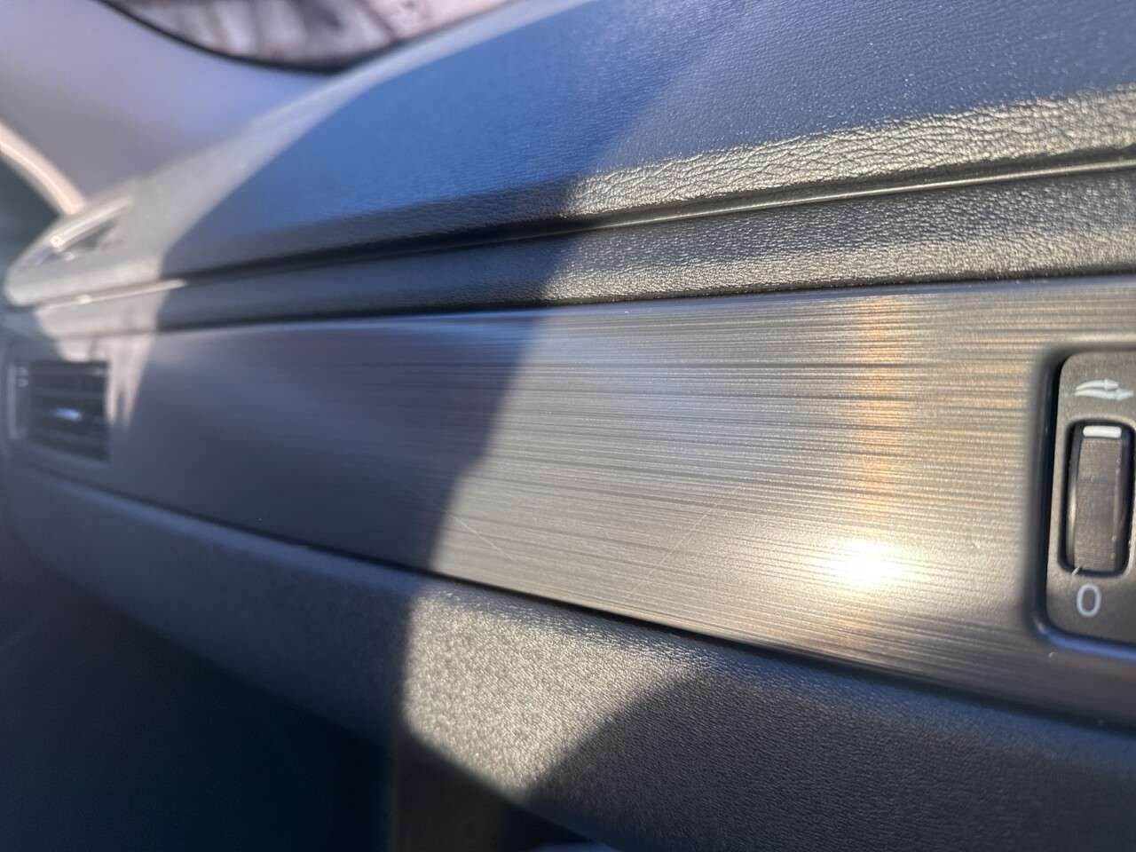 2016 VOLVO XC70 2016 VOLVO XC70