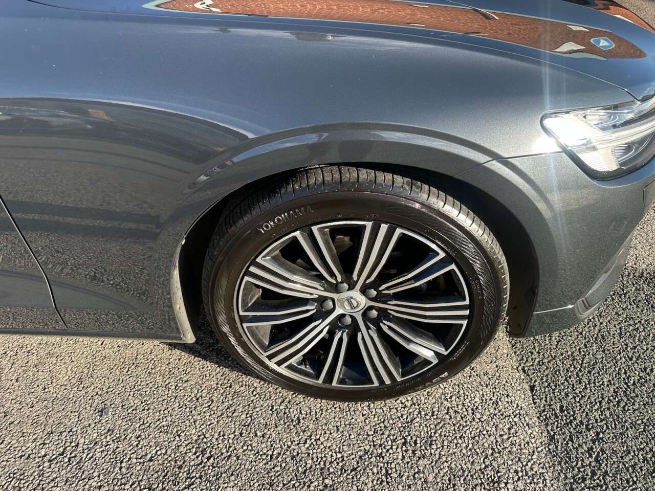 2020 VOLVO V60 2020 VOLVO V60