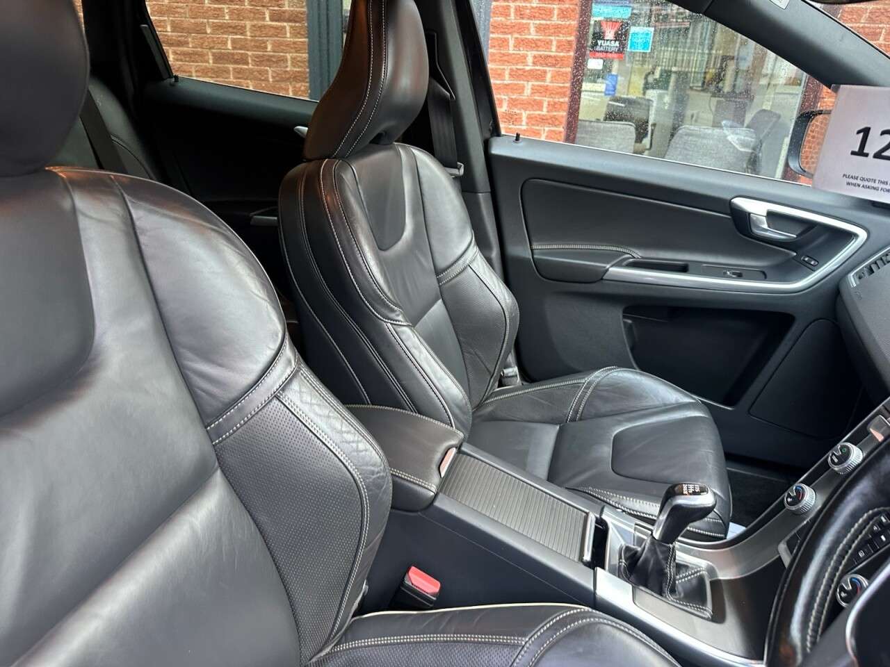 2016 VOLVO XC60 2016 VOLVO XC60