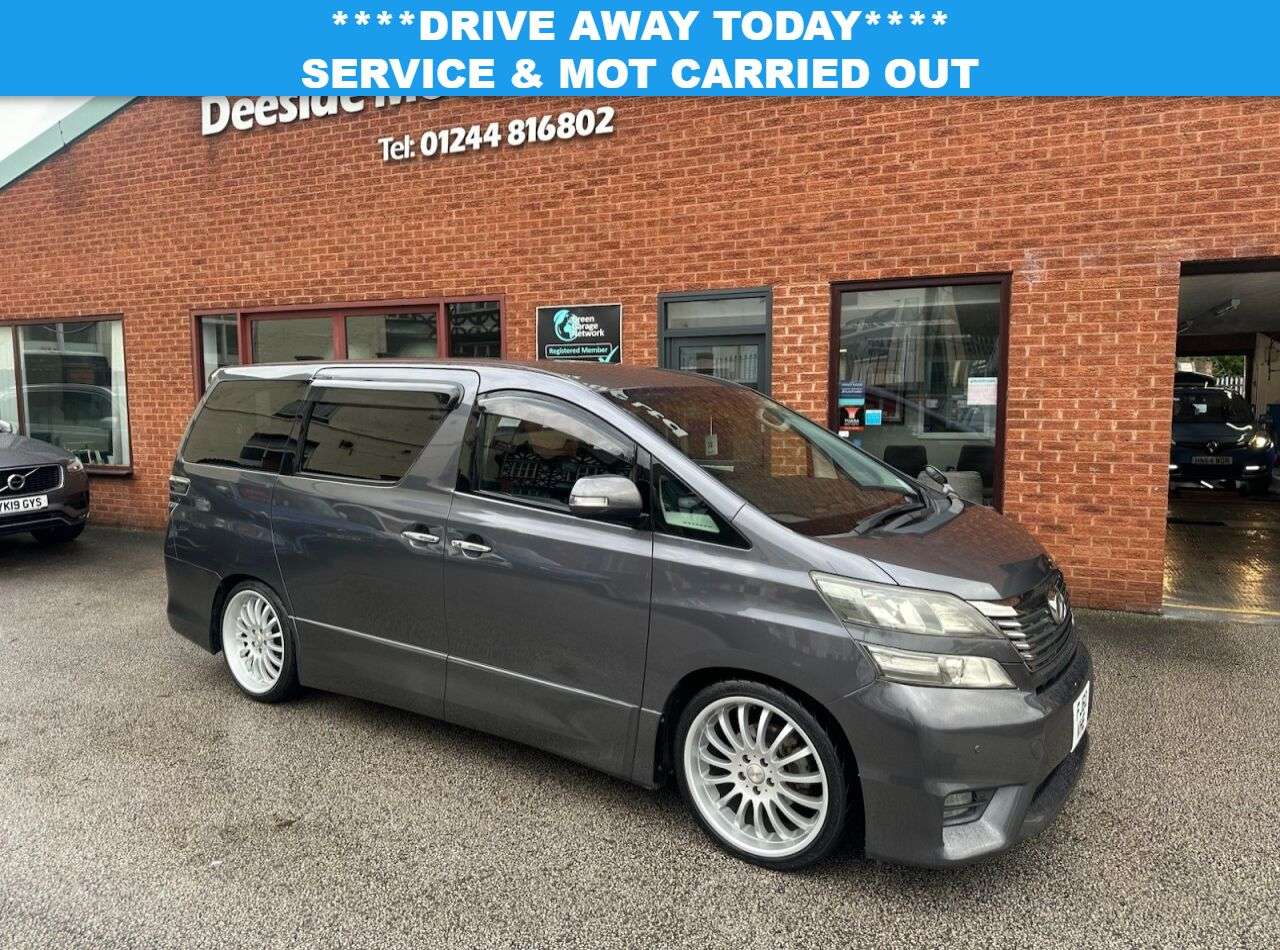 A 2010 TOYOTA VELLFIRE Auto MPV 7-Seater Rear view camera plus sensors A 2010 TOYOTA VELLFIRE Auto MPV 7-Seater Rear view camera plus sensors