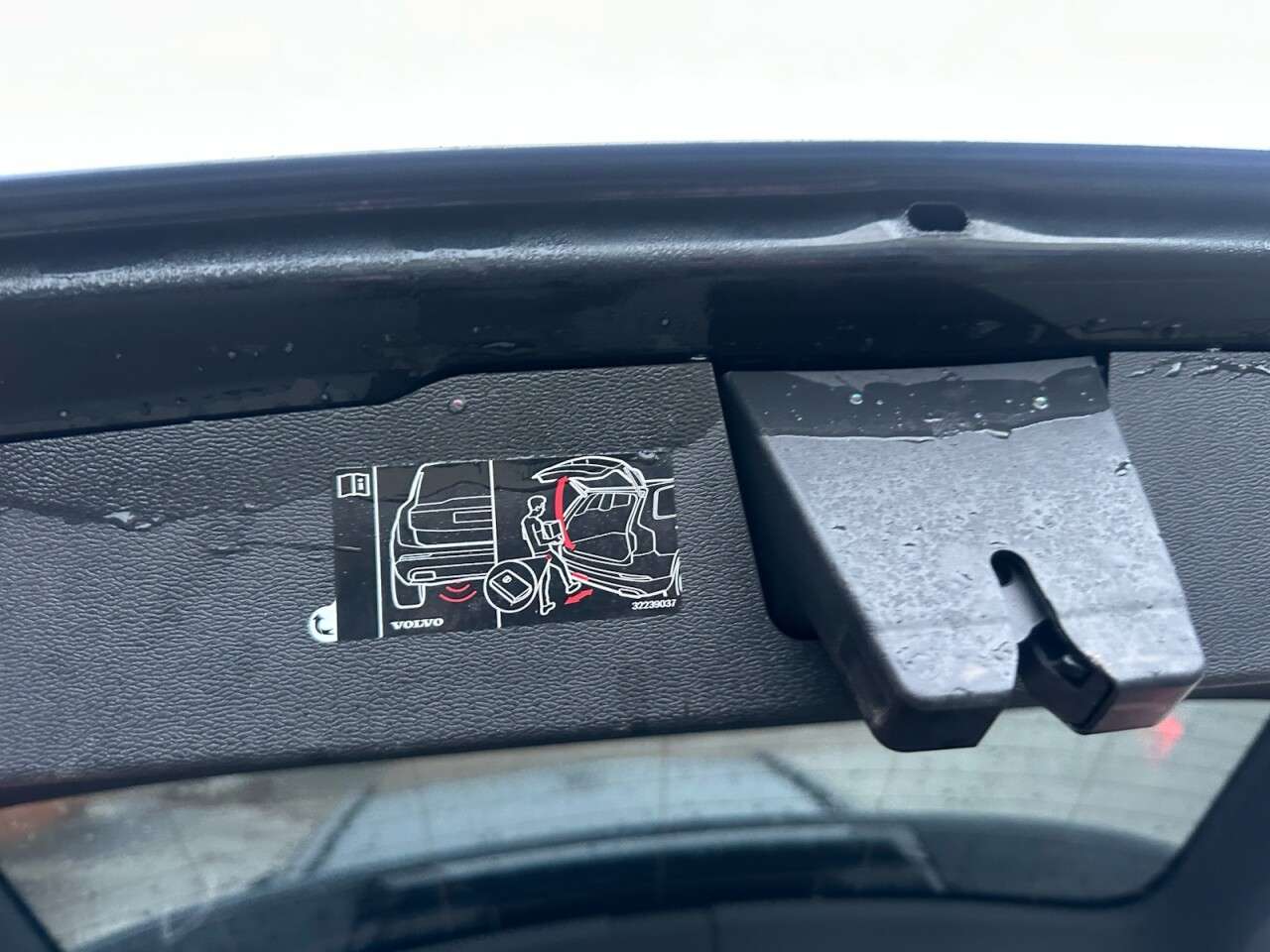 2019 VOLVO V60 2019 VOLVO V60