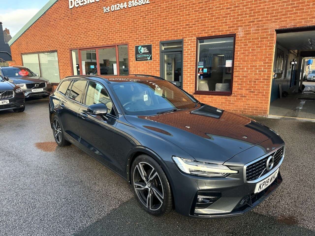 2019 VOLVO V60 2019 VOLVO V60
