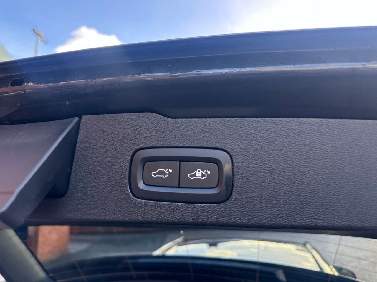 2019 VOLVO V60 2019 VOLVO V60