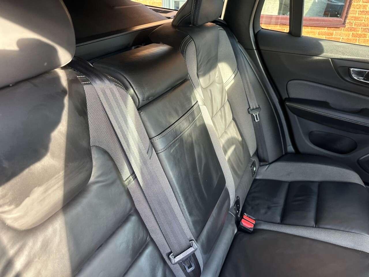 2019 VOLVO V60 2019 VOLVO V60