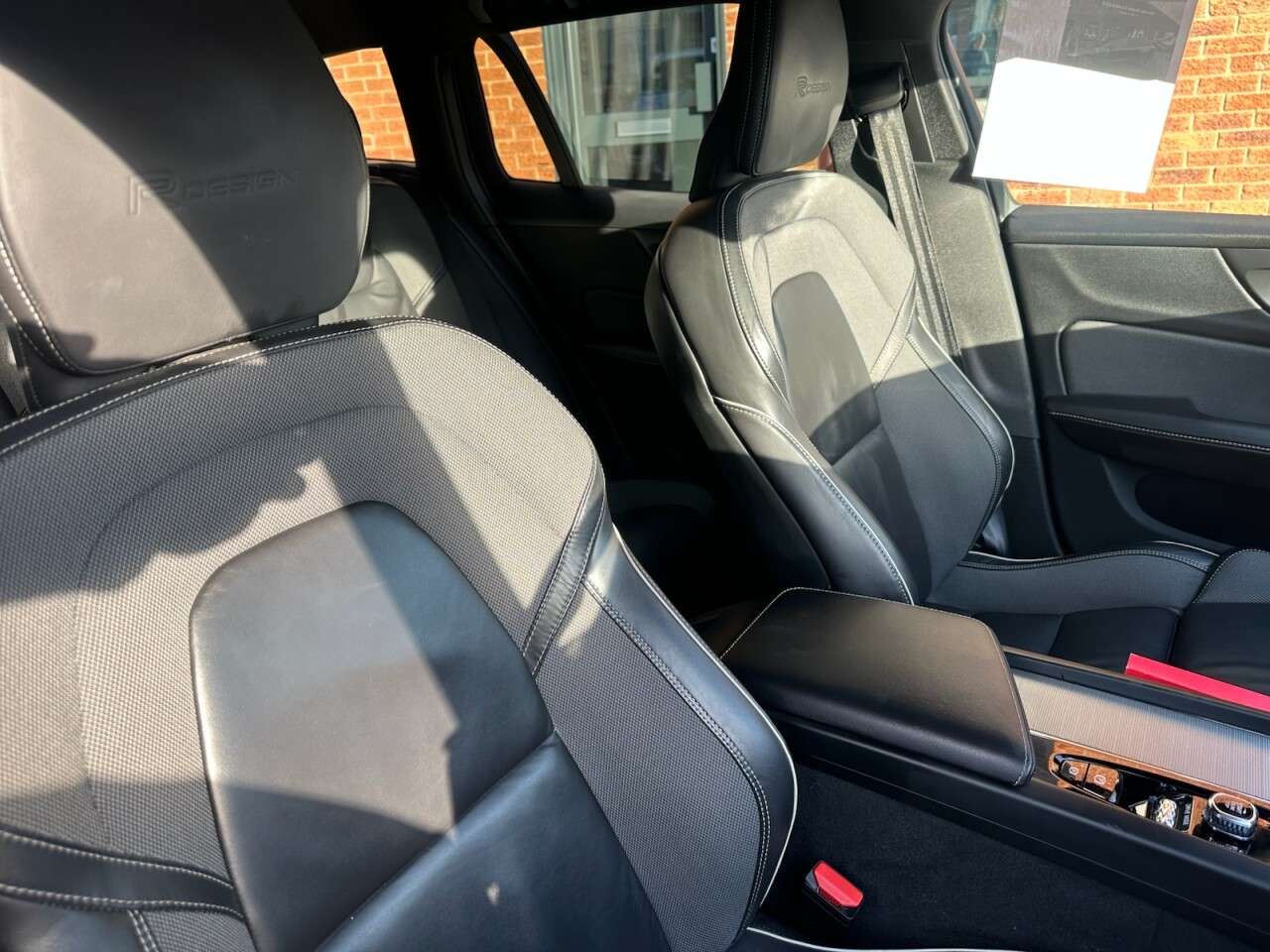 2019 VOLVO V60 2019 VOLVO V60