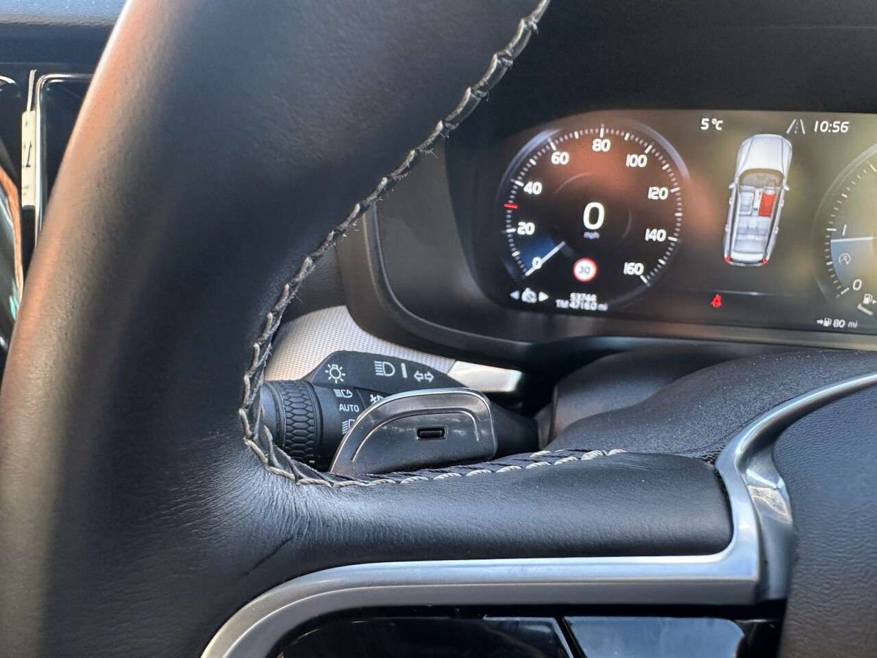 2019 VOLVO V60 2019 VOLVO V60