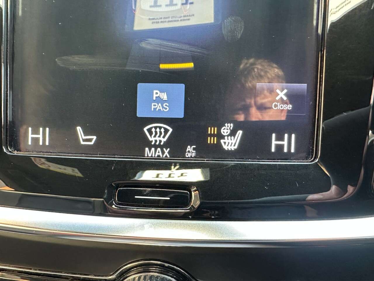 2019 VOLVO V60 2019 VOLVO V60