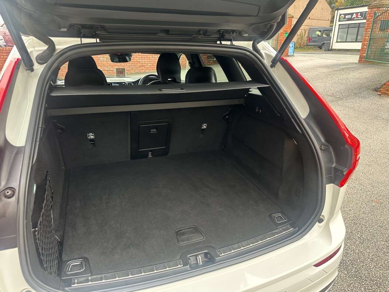 2018 VOLVO XC60 2018 VOLVO XC60