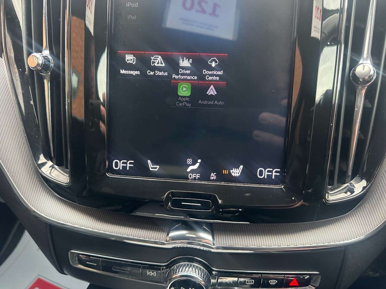 2018 VOLVO XC60 2018 VOLVO XC60