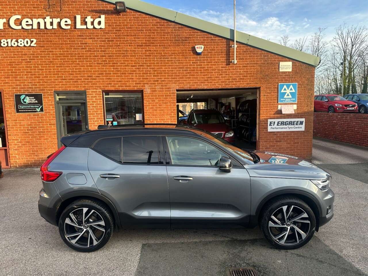 2018 VOLVO XC40 2018 VOLVO XC40