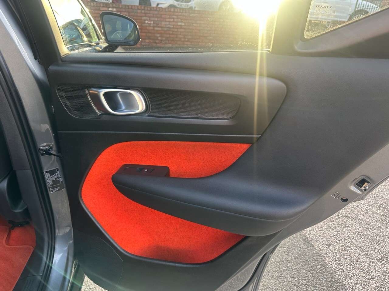 2018 VOLVO XC40 2018 VOLVO XC40