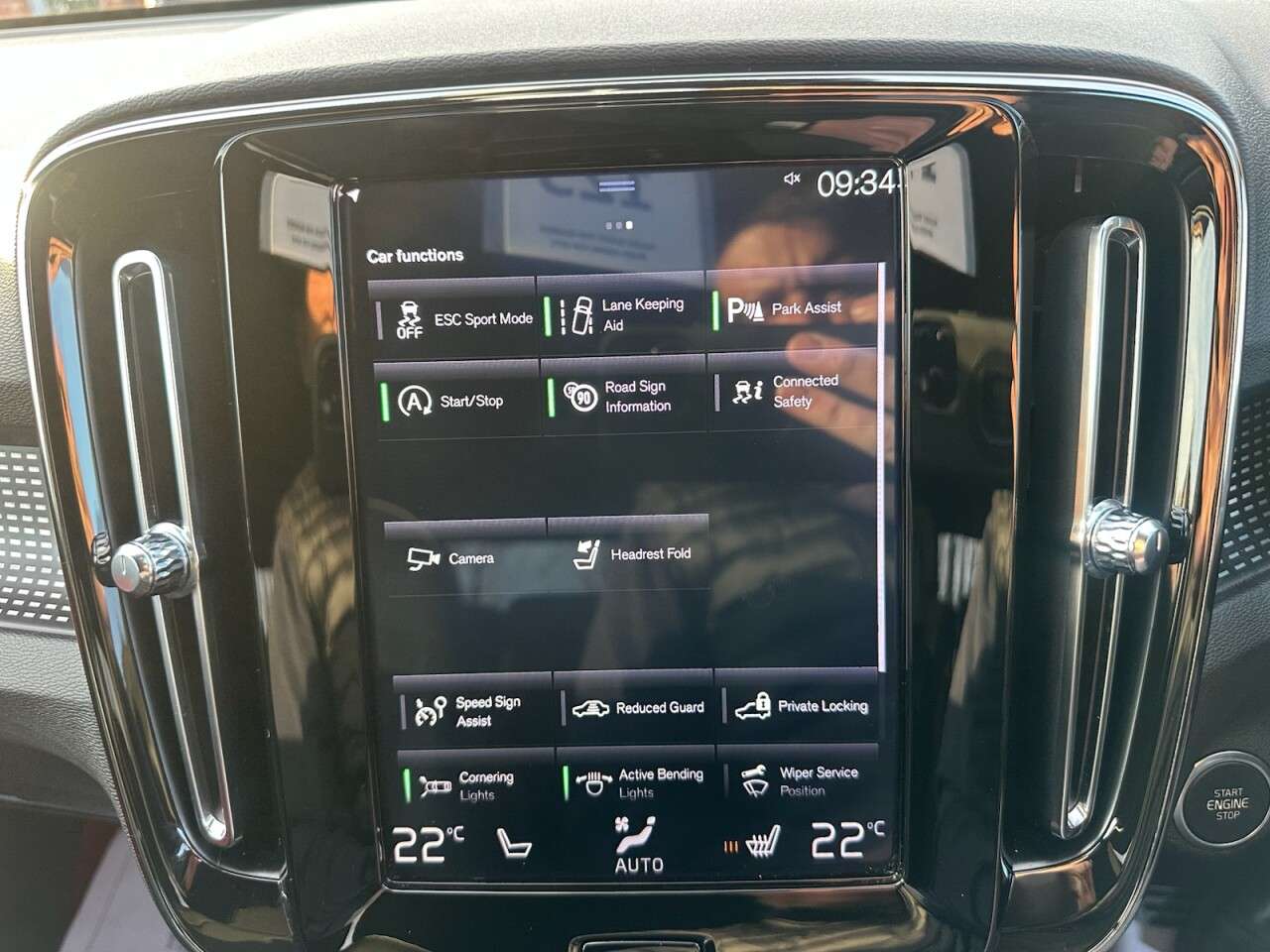 2018 VOLVO XC40 2018 VOLVO XC40