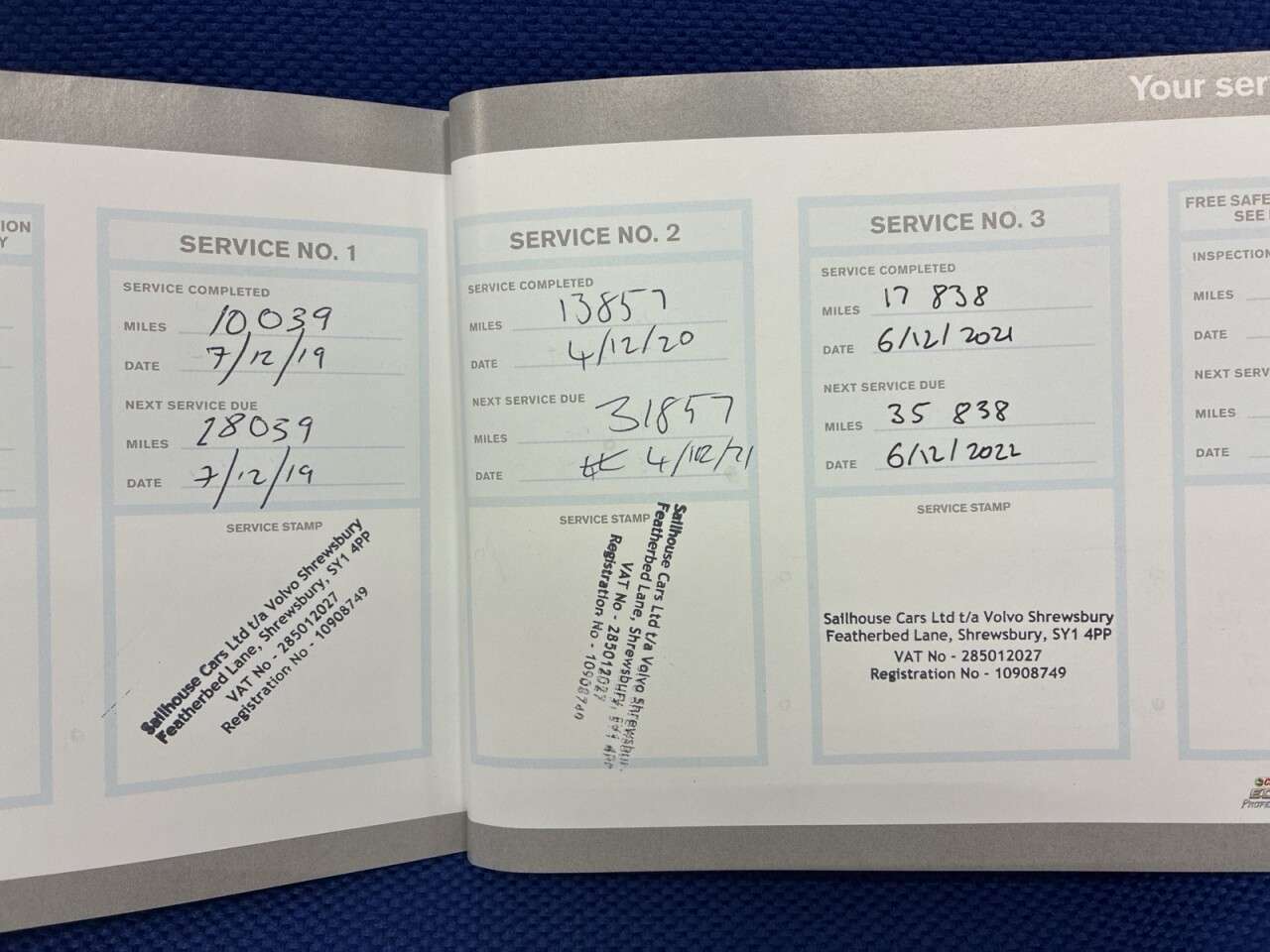 2018 VOLVO XC40 2018 VOLVO XC40