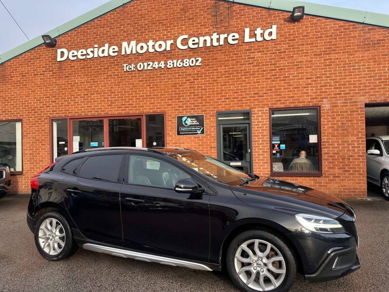 2017 VOLVO V40 CROSS COUNTRY 2017 VOLVO V40 CROSS COUNTRY