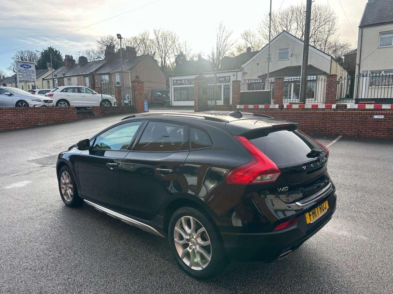 2017 VOLVO V40 CROSS COUNTRY 2017 VOLVO V40 CROSS COUNTRY