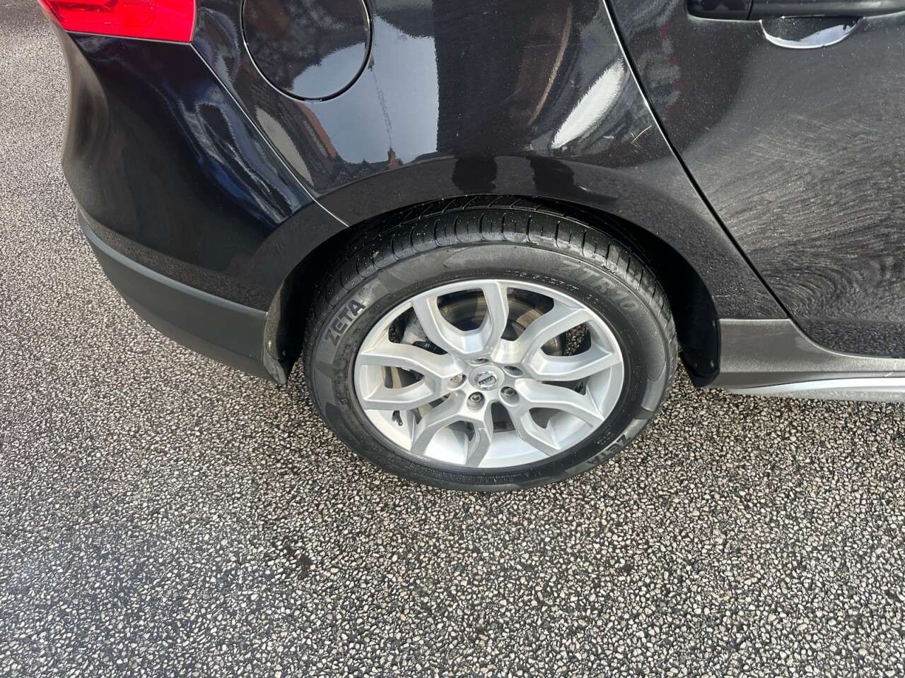 2017 VOLVO V40 CROSS COUNTRY 2017 VOLVO V40 CROSS COUNTRY