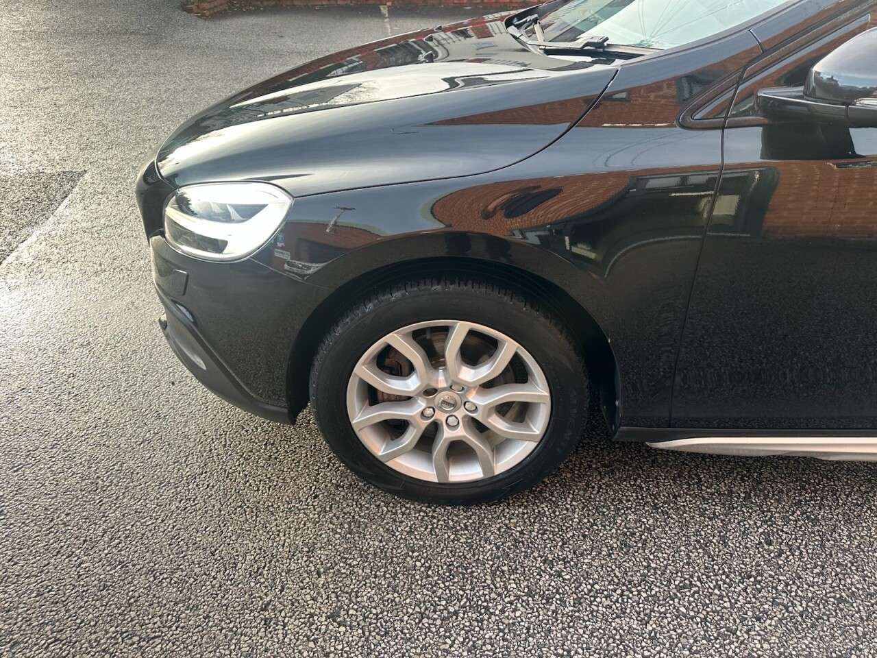 2017 VOLVO V40 CROSS COUNTRY 2017 VOLVO V40 CROSS COUNTRY