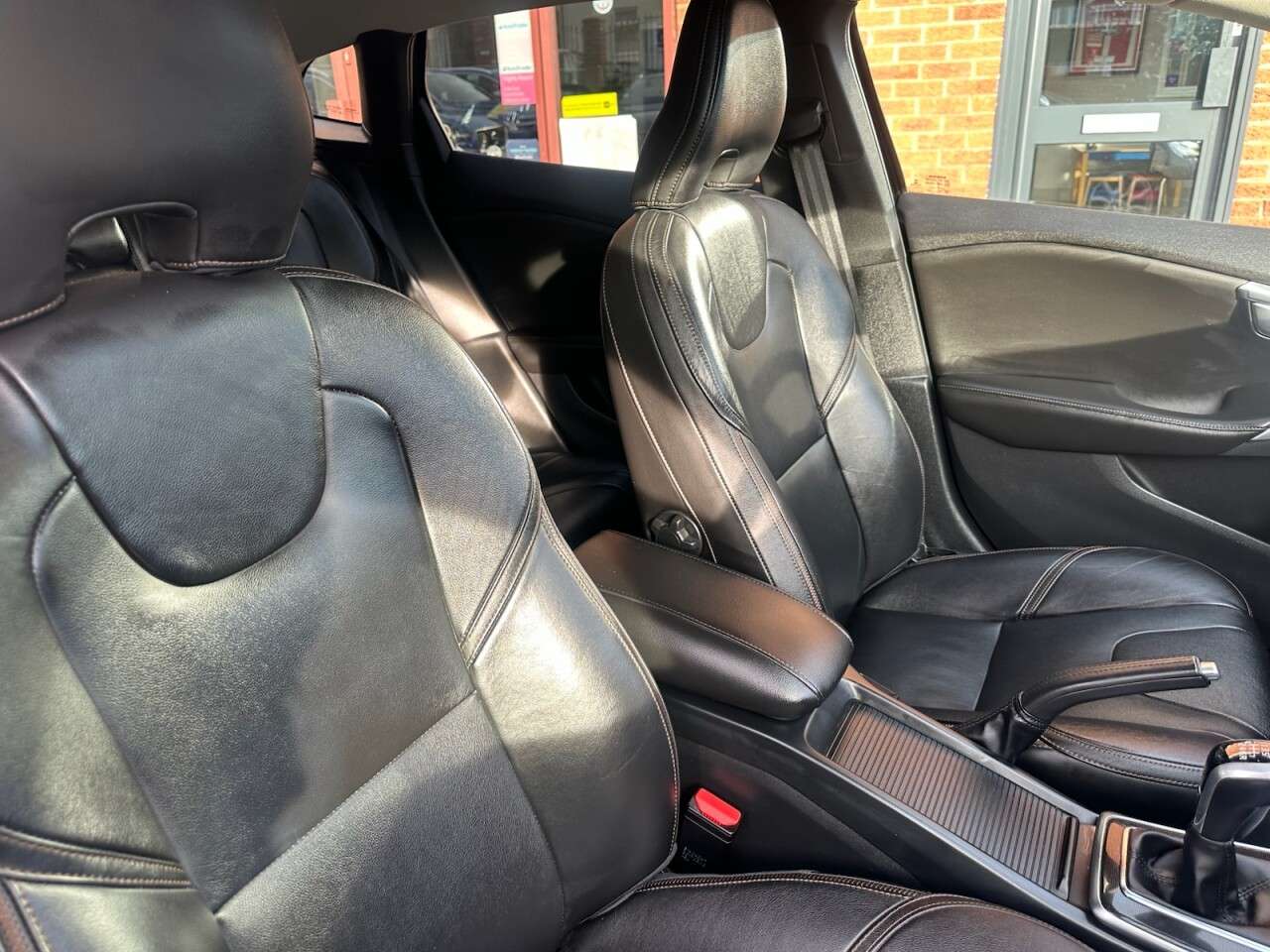 2017 VOLVO V40 CROSS COUNTRY 2017 VOLVO V40 CROSS COUNTRY