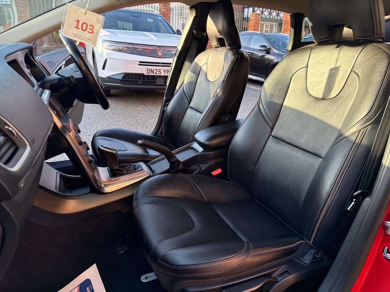 2015 VOLVO V40 CROSS COUNTRY 2015 VOLVO V40 CROSS COUNTRY