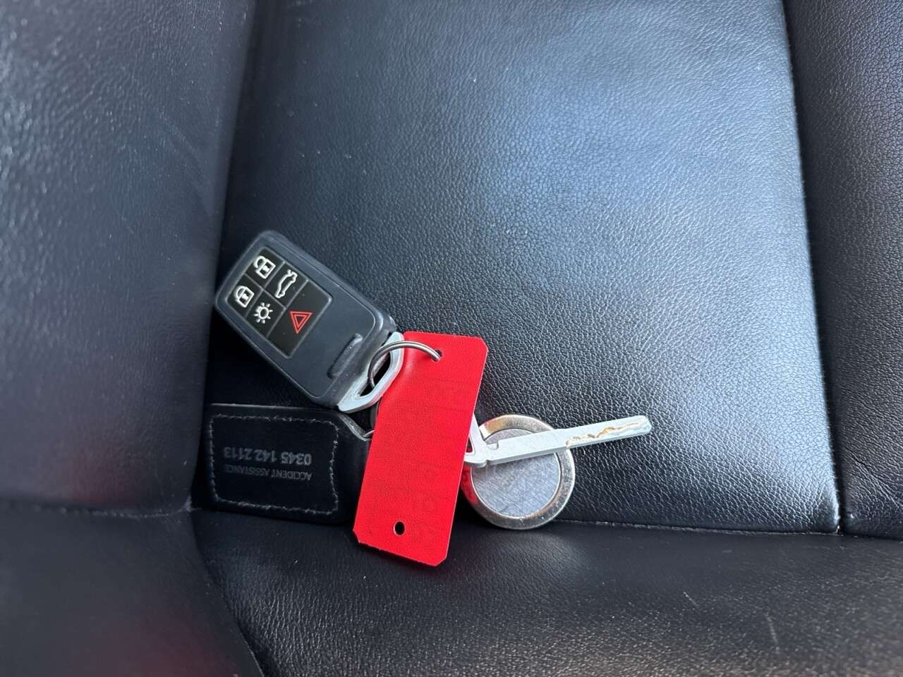 2015 VOLVO V40 CROSS COUNTRY 2015 VOLVO V40 CROSS COUNTRY