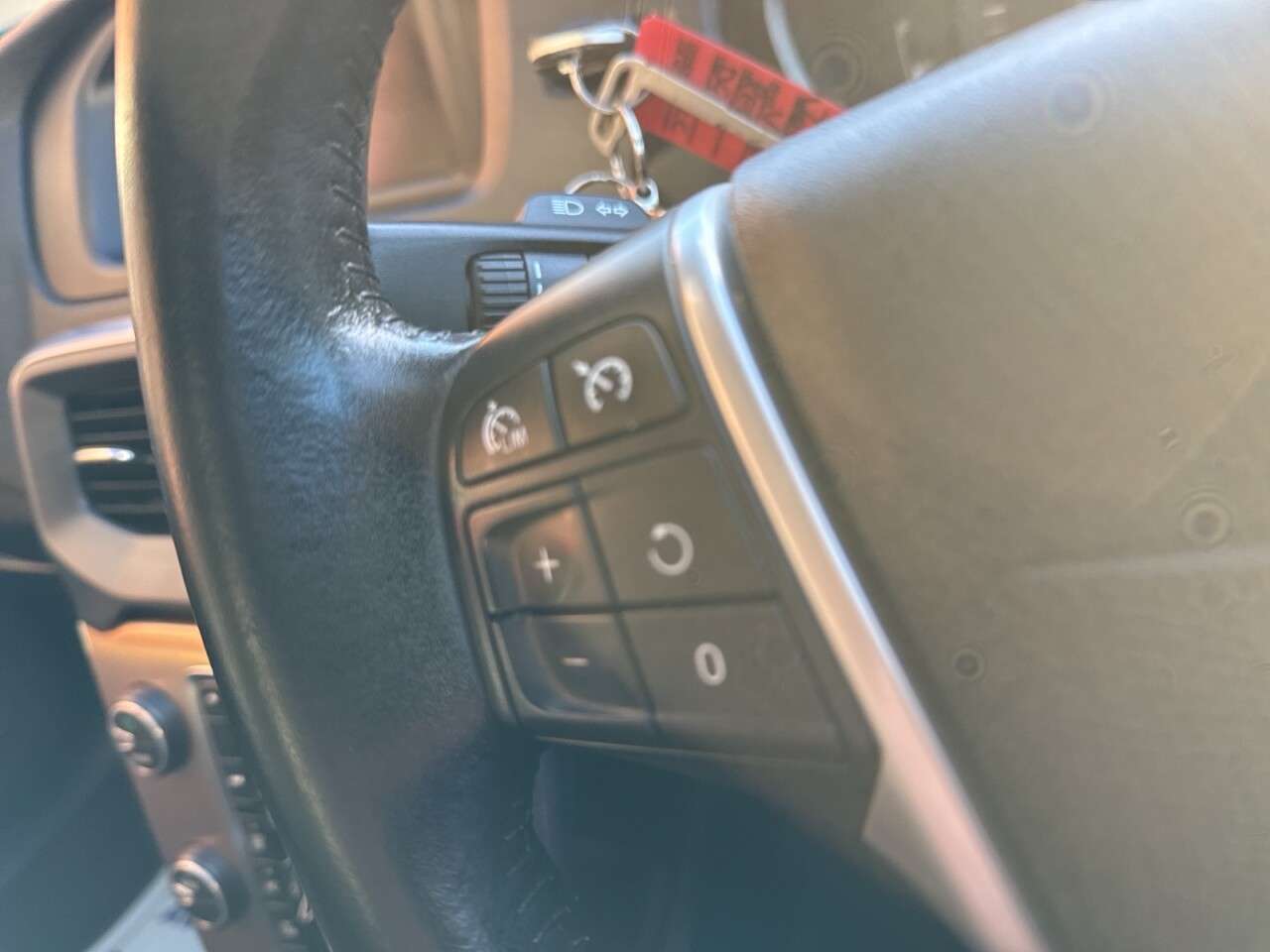 2015 VOLVO V40 CROSS COUNTRY 2015 VOLVO V40 CROSS COUNTRY