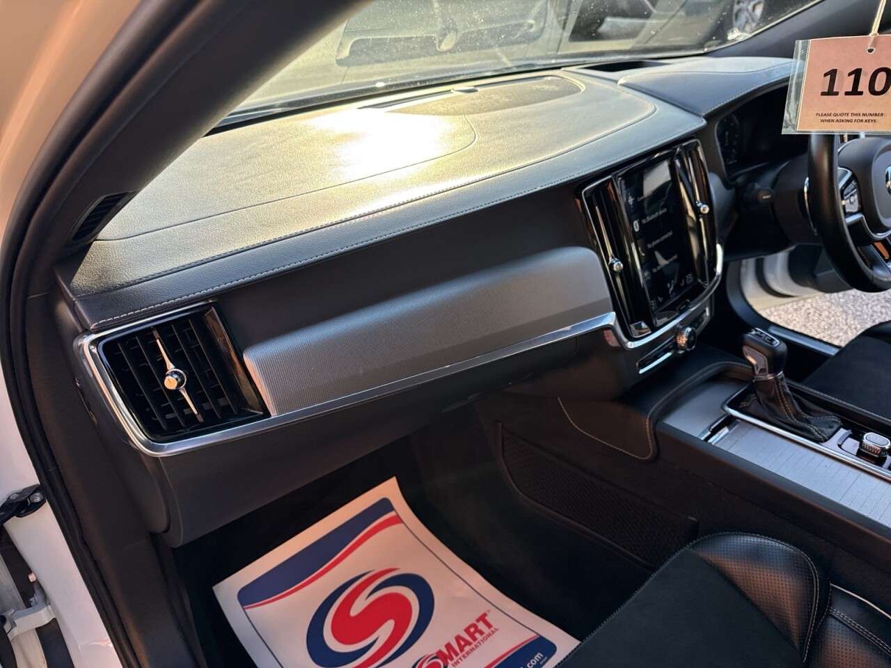 2020 VOLVO V90 2020 VOLVO V90