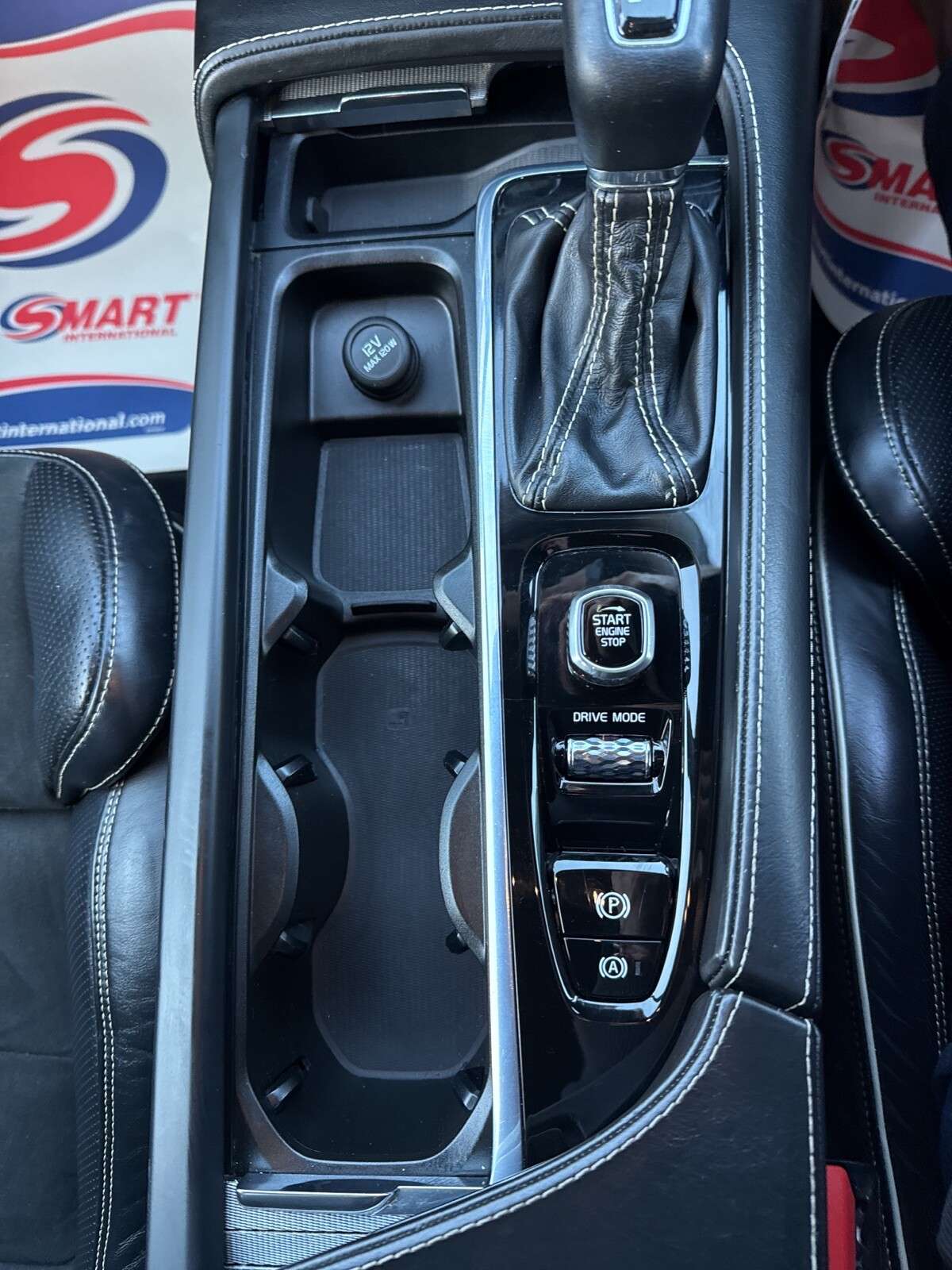 2020 VOLVO V90 2020 VOLVO V90