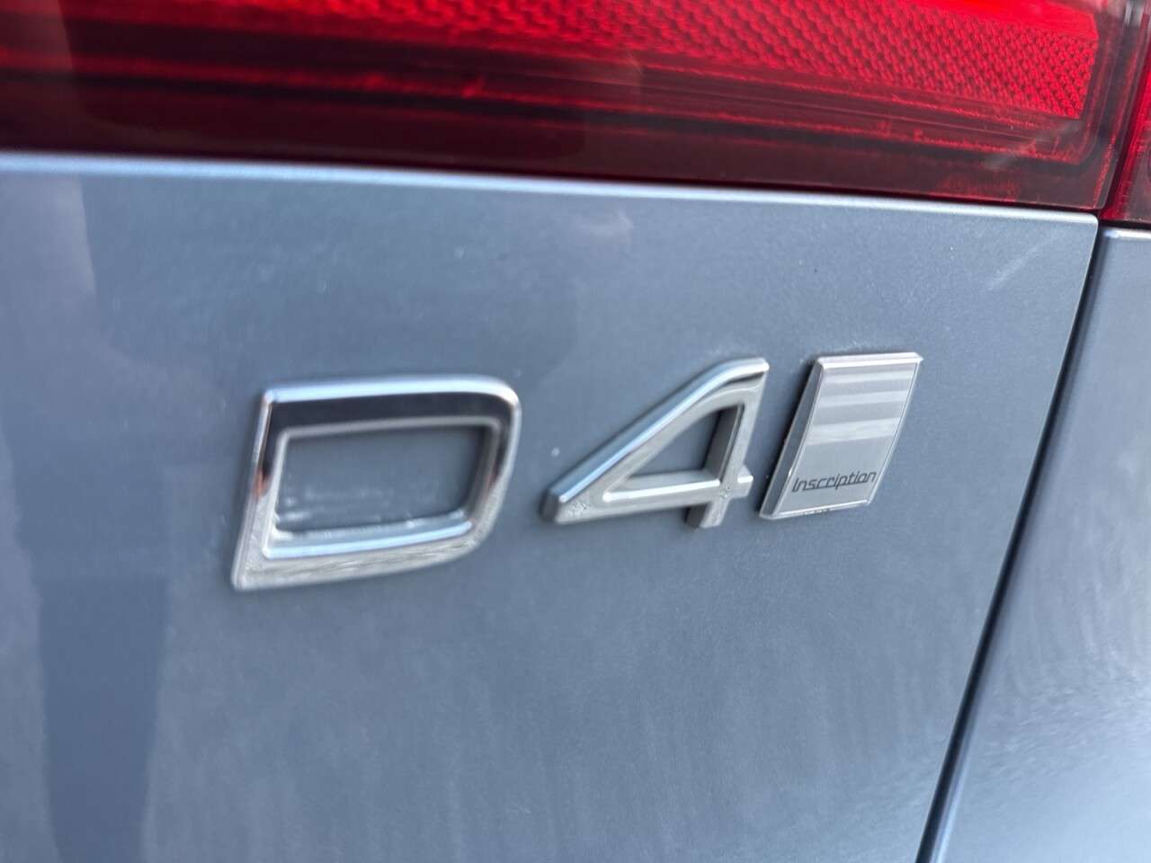 2019 VOLVO V90 2019 VOLVO V90