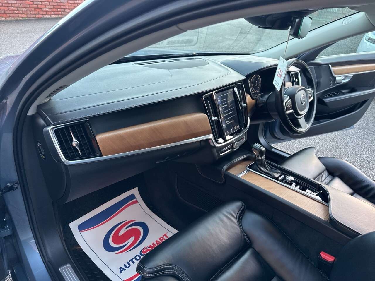 2019 VOLVO V90 2019 VOLVO V90