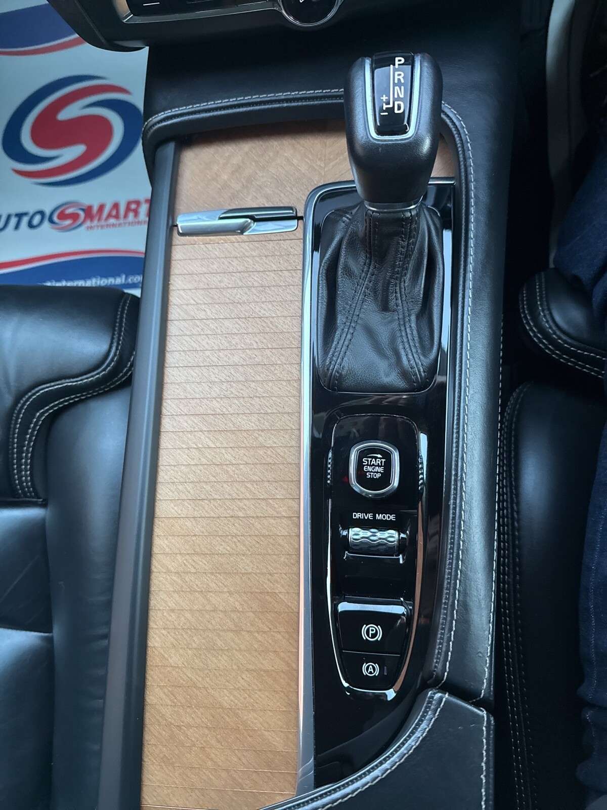 2019 VOLVO V90 2019 VOLVO V90