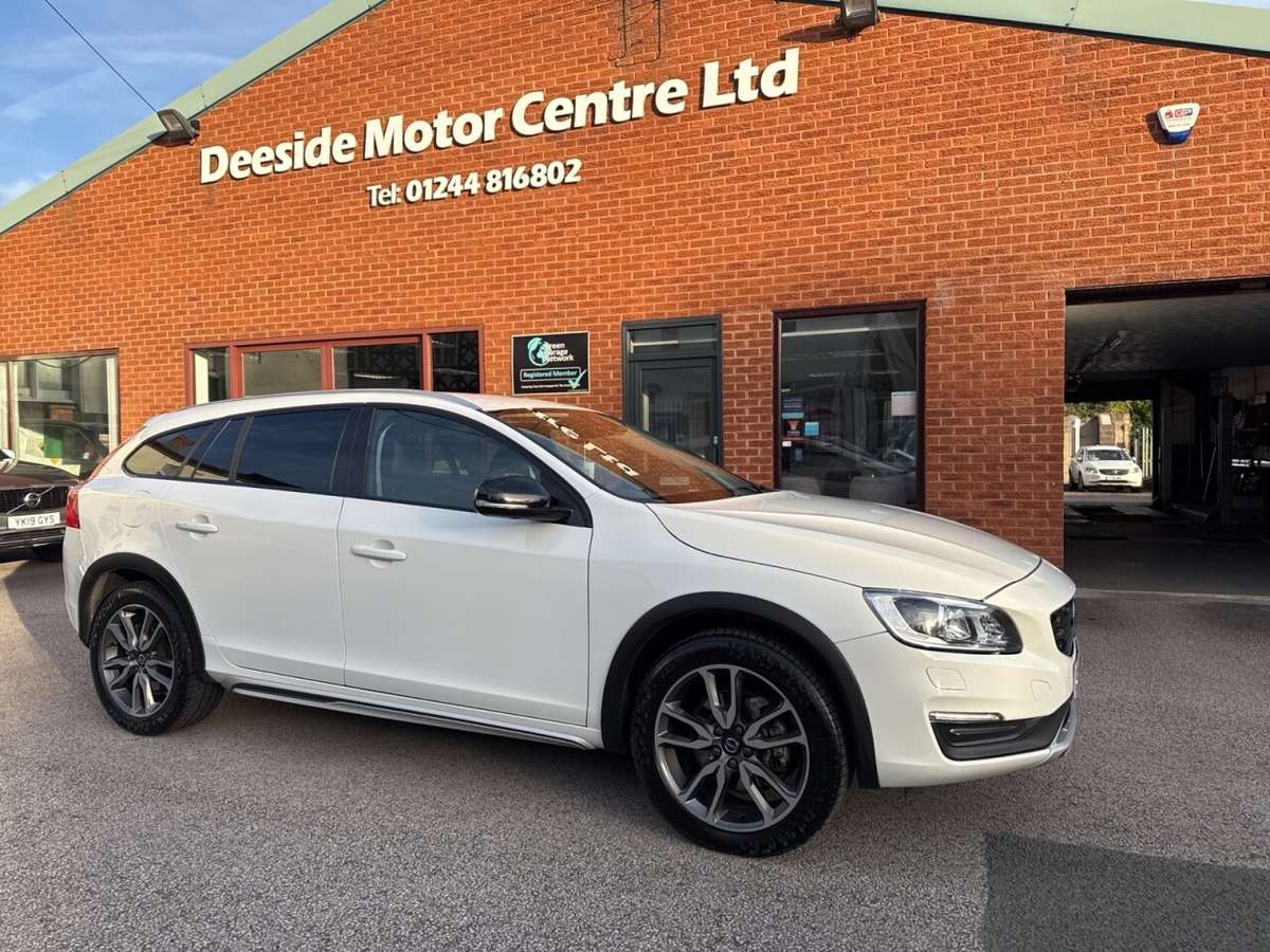 Check out this Volvo V60 Cross Country 2017 Diesel Automatic