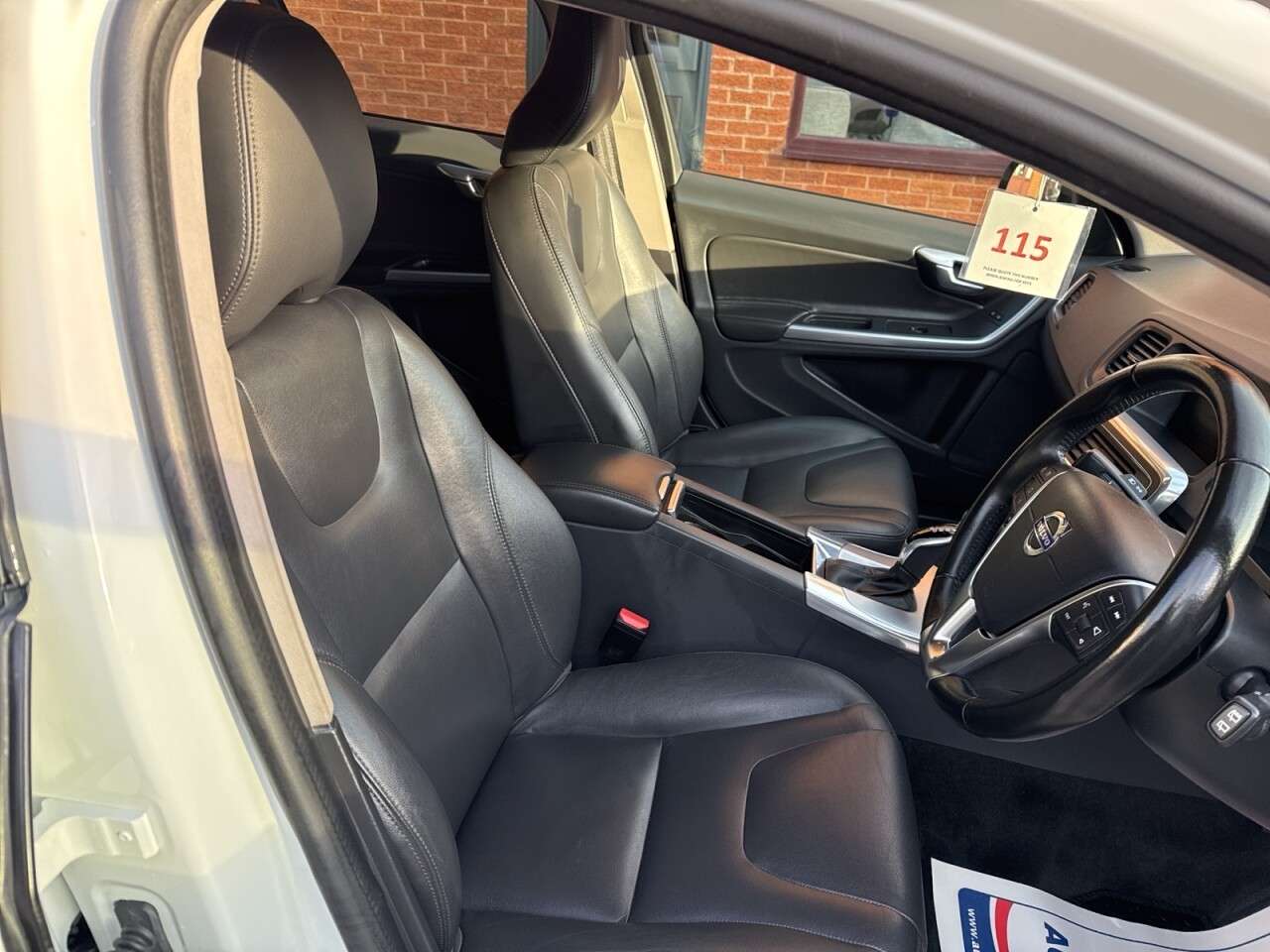 2017 VOLVO V60 CROSS COUNTRY 2017 VOLVO V60 CROSS COUNTRY