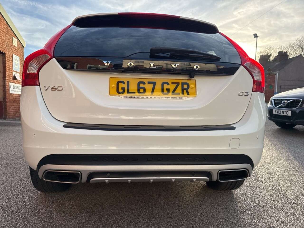 2017 VOLVO V60 CROSS COUNTRY 2017 VOLVO V60 CROSS COUNTRY