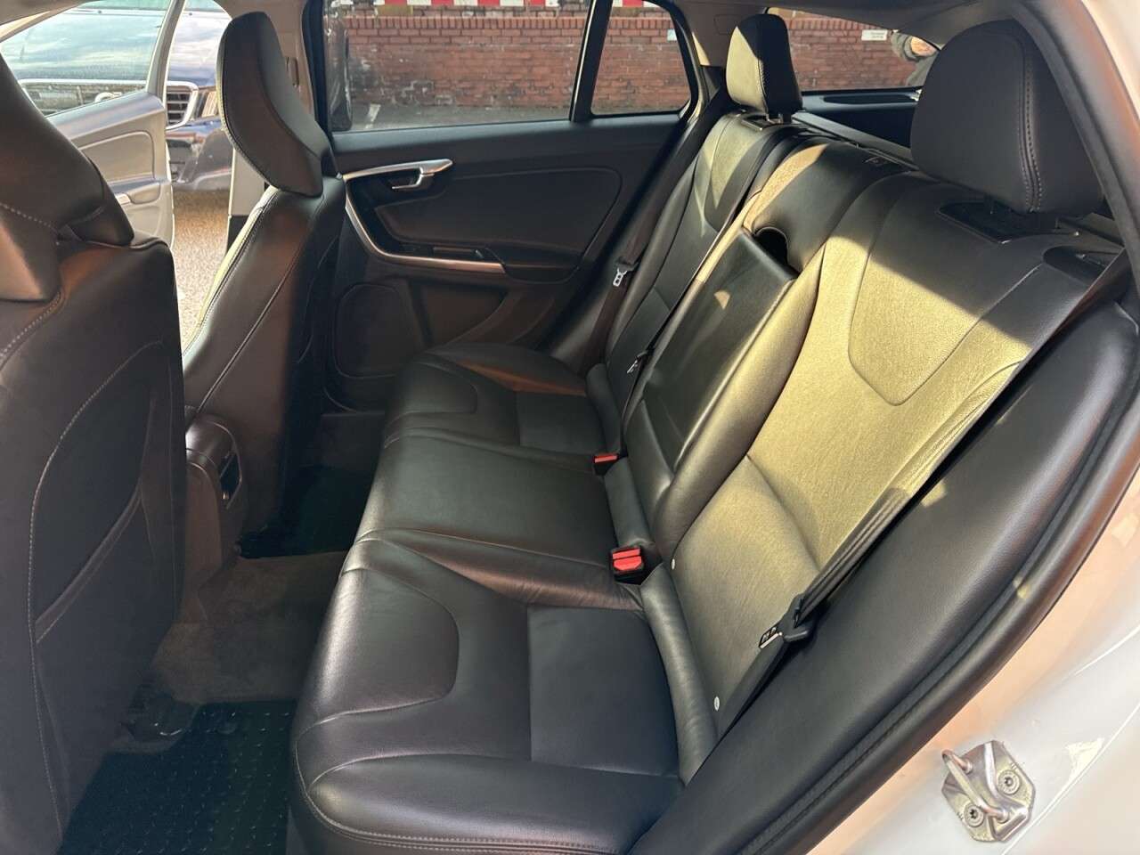 2017 VOLVO V60 CROSS COUNTRY 2017 VOLVO V60 CROSS COUNTRY