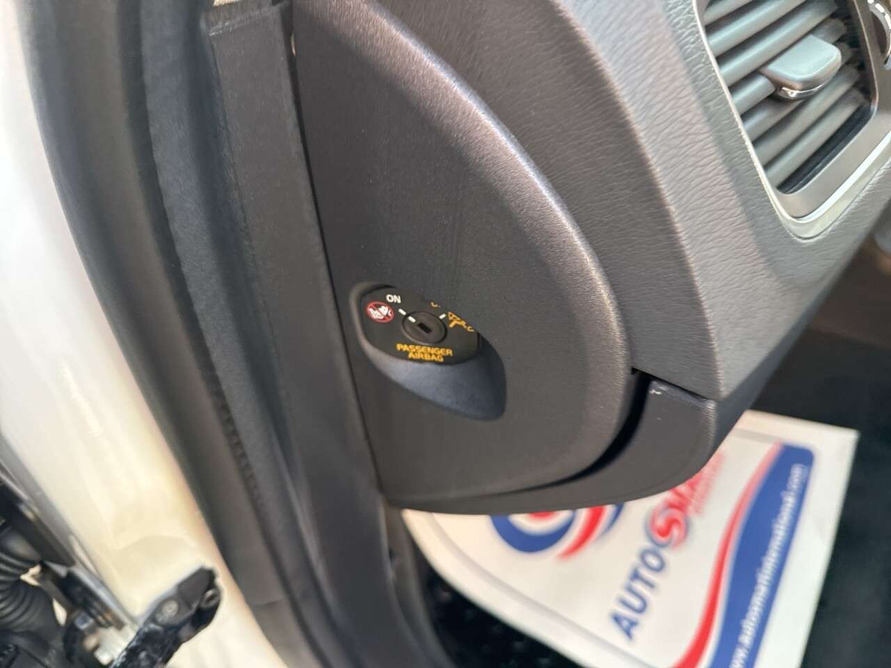 2017 VOLVO V60 CROSS COUNTRY 2017 VOLVO V60 CROSS COUNTRY