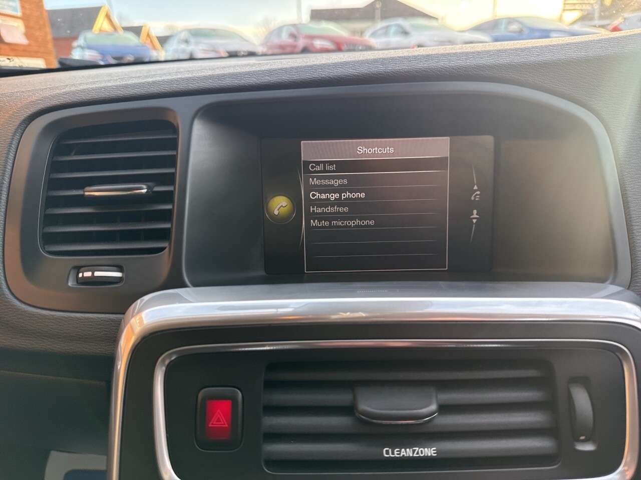 2017 VOLVO V60 CROSS COUNTRY 2017 VOLVO V60 CROSS COUNTRY