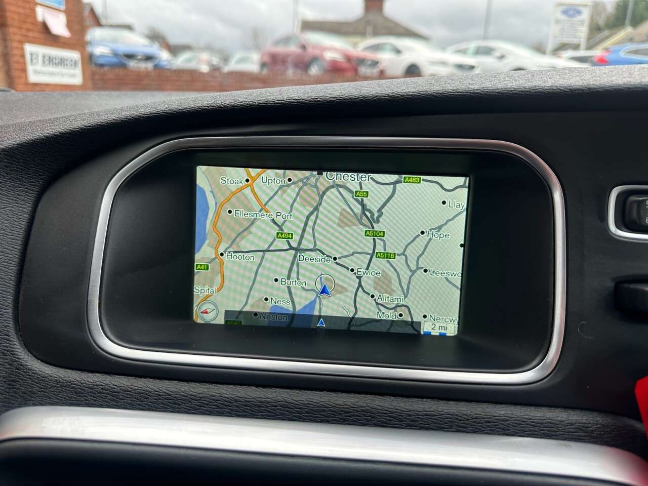 2016 VOLVO V40 2016 VOLVO V40