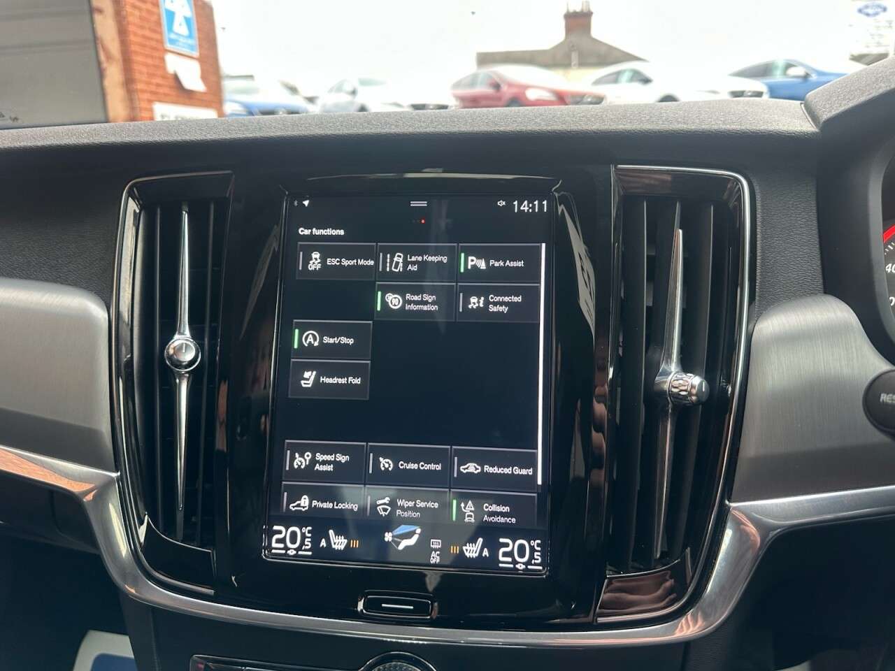 2019 VOLVO S90 2019 VOLVO S90