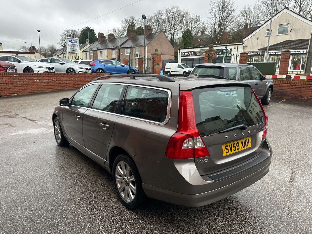 2009 VOLVO V70 2009 VOLVO V70