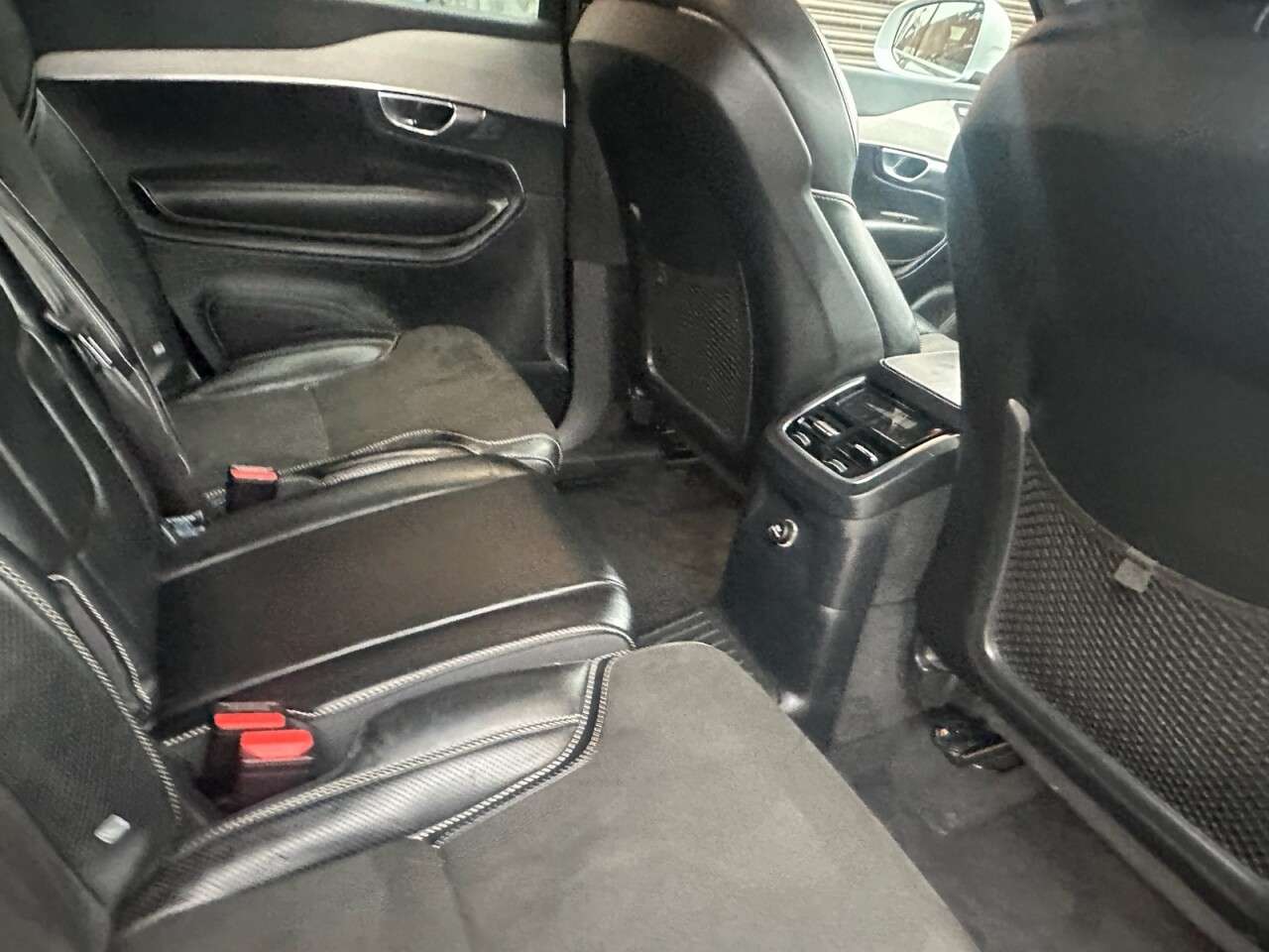 2017 VOLVO XC90 2017 VOLVO XC90