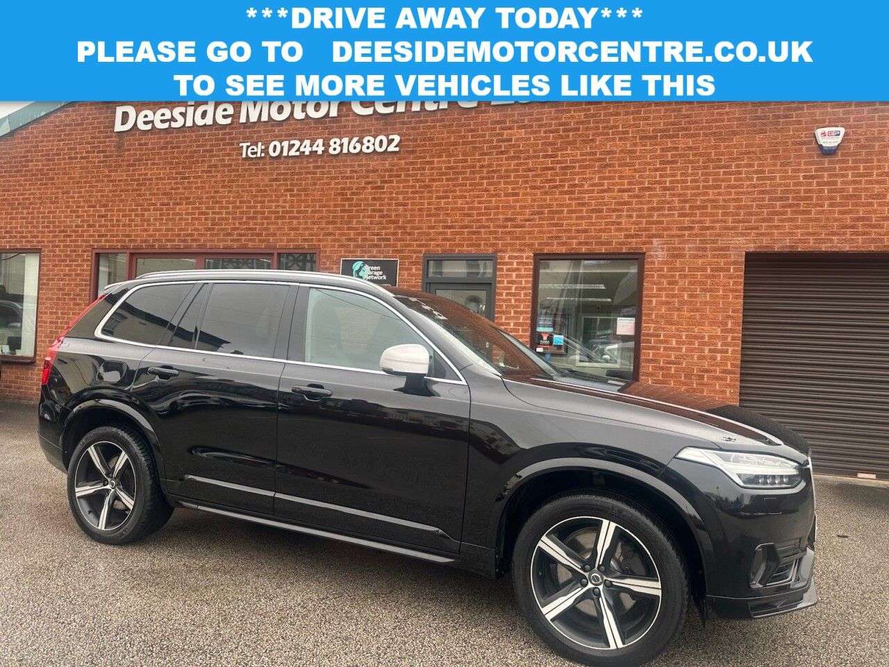 A 2017 VOLVO XC90 2.0h T8 Twin Engine 10.4kWh R-Design Pro SUV 5dr Petrol Plug-in Hybrid Auto A 2017 VOLVO XC90 2.0h T8 Twin Engine 10.4kWh R-Design Pro SUV 5dr Petrol Plug-in Hybrid Auto