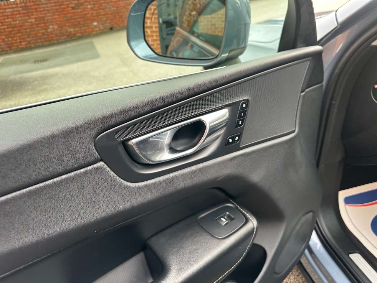 2018 VOLVO XC60 2018 VOLVO XC60