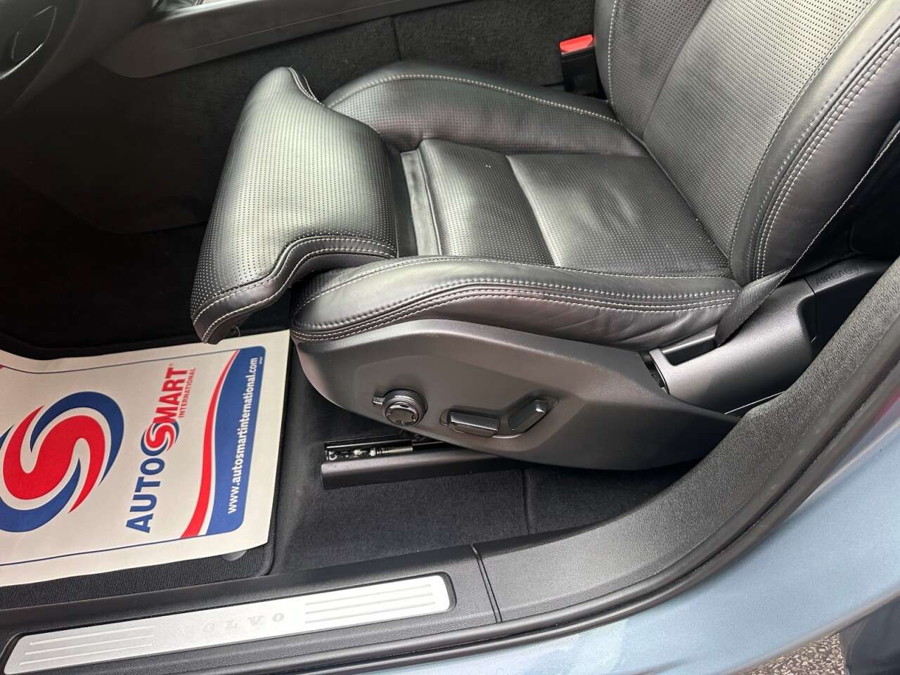 2018 VOLVO XC60 2018 VOLVO XC60