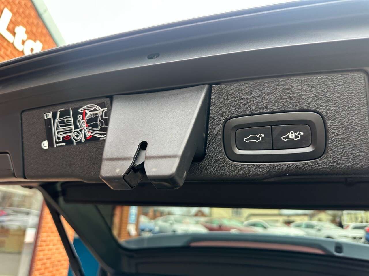 2018 VOLVO XC60 2018 VOLVO XC60