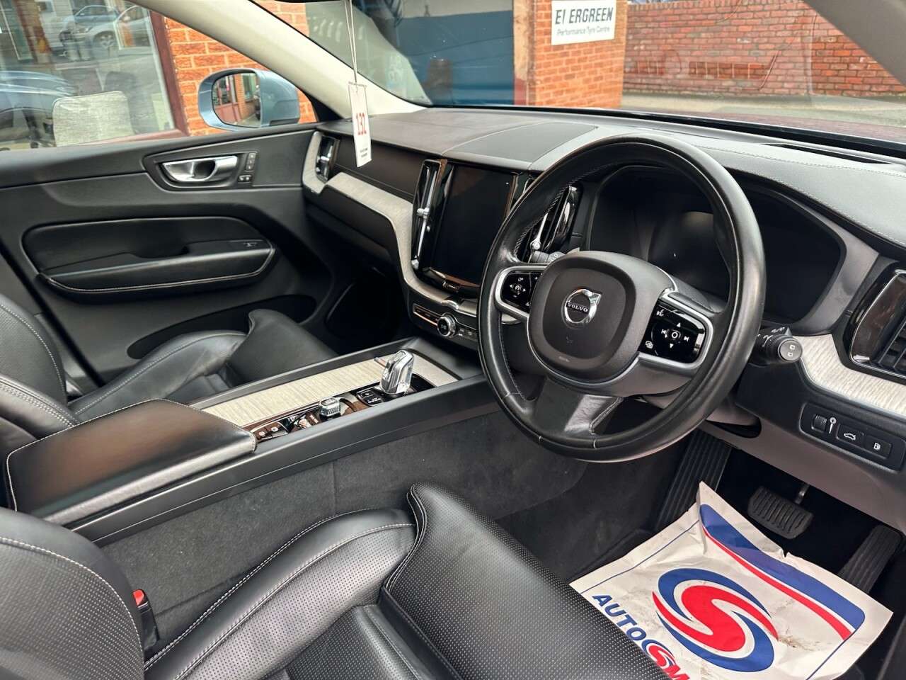 2018 VOLVO XC60 2018 VOLVO XC60